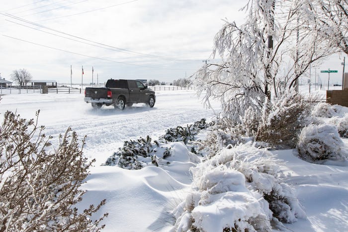 Congressman Michael McCaul joins effort to restore power for Texans